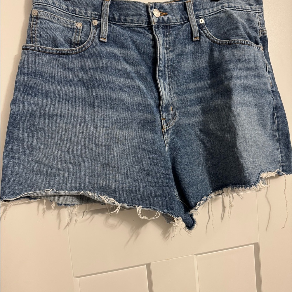 Madewell Jean Shorts Size 33